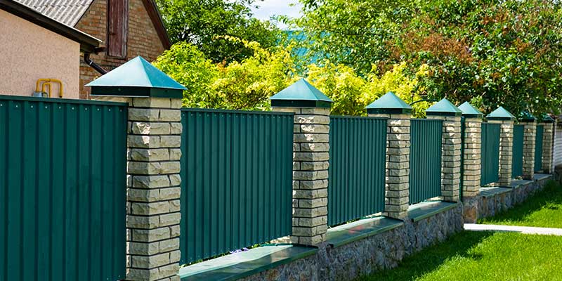 Metal Fences Require Aggressive Rust Conversion And High Build 1